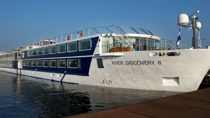 The Vantage River Discovery II