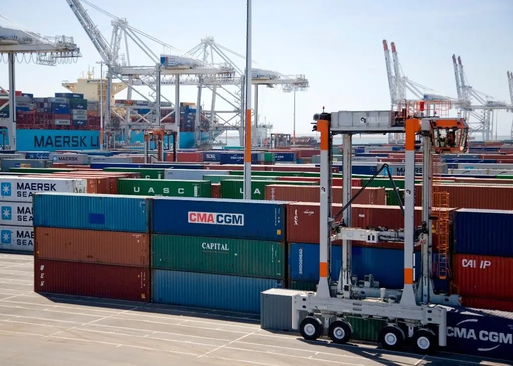 Kalmar ESC340W straddle carriers in action at Le Havre
