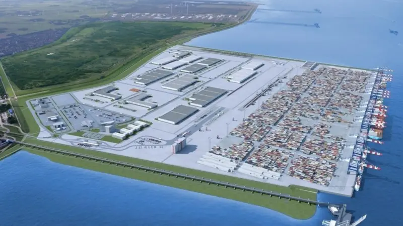JadeWeser Port – cracking under the pressure?