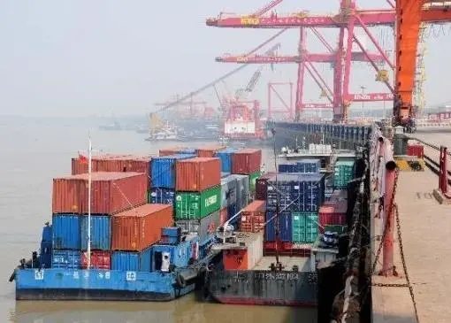 Wuhan now aims to be a “major shipping centre” in five years Photo: Sina Business