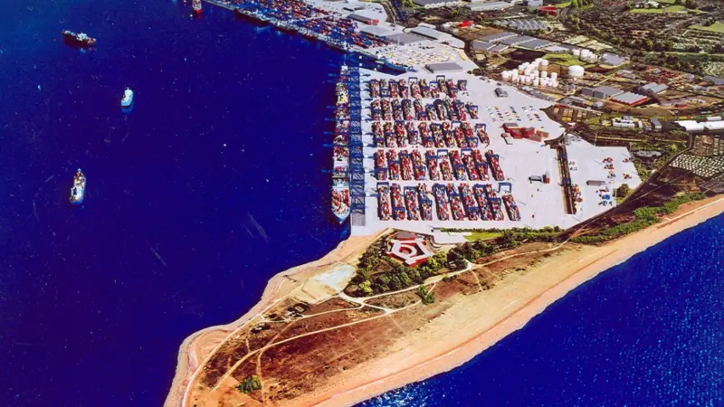 The Port of Felixstowe handles over 3.1m 20ft teu containers per year