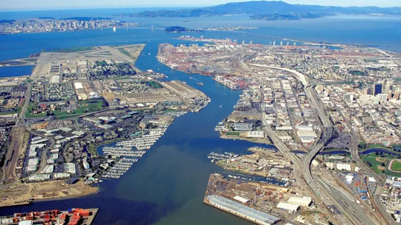 The Port of Oakland has received a US£15m TIGER grant
