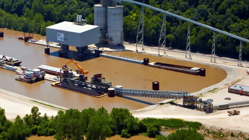 Vacuum unloaders can keep everything contained until caught by the silo. Photo: FLSmidth