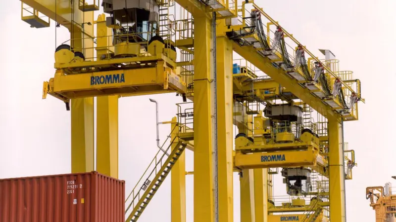 Bromma's spreaders will help to lower environmental impact at the group's container terminals