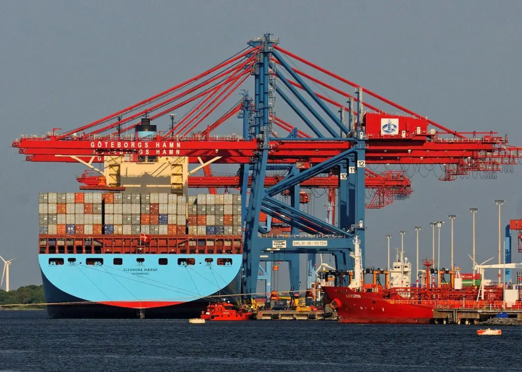 Gothenburg’s LNG plans allow for ship-to-ship bunkering and bunkering on the terminal