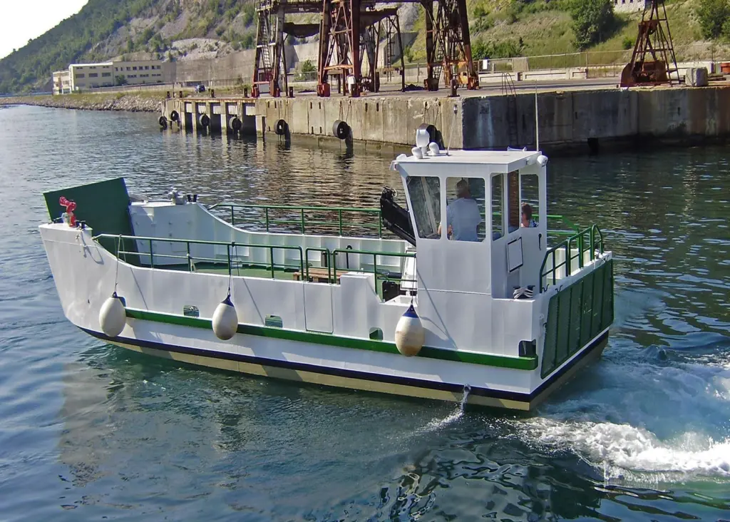 The MMO reports provide information on social and economic data of the marine industry