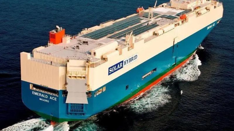 MOL’s ‘Emerald Ace’