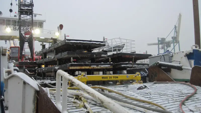 Cast iron plates are the key to pioneering freeze dredging