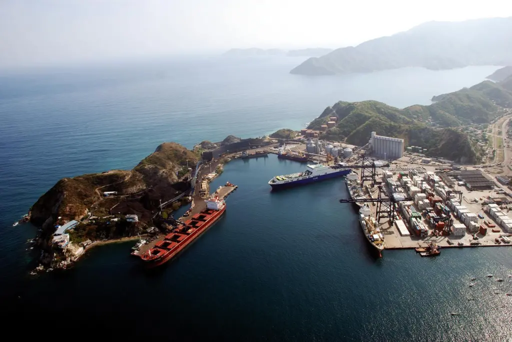 The port is a multipurpose terminal with high levels of efficiency, quality and technology that enables movement of different types of cargo