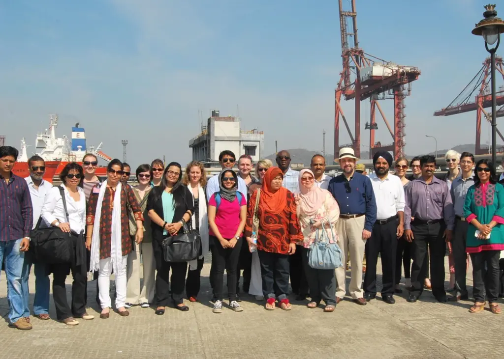 The 110 delegates were treated to a port visit around JN Port