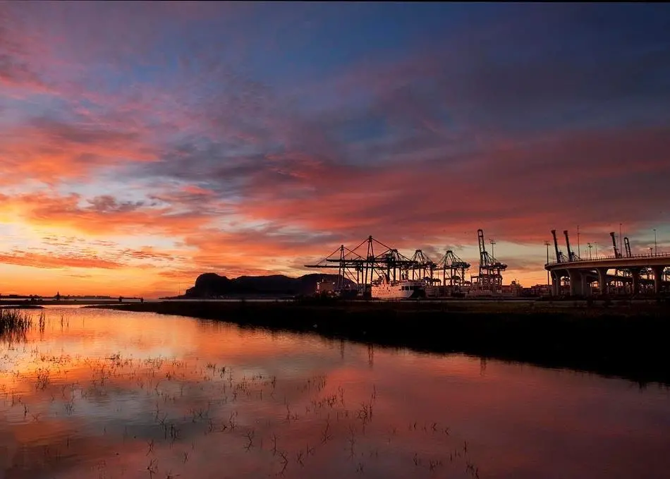 Is it time for a new dawn for Spanish port governance? Credit: Nukamari