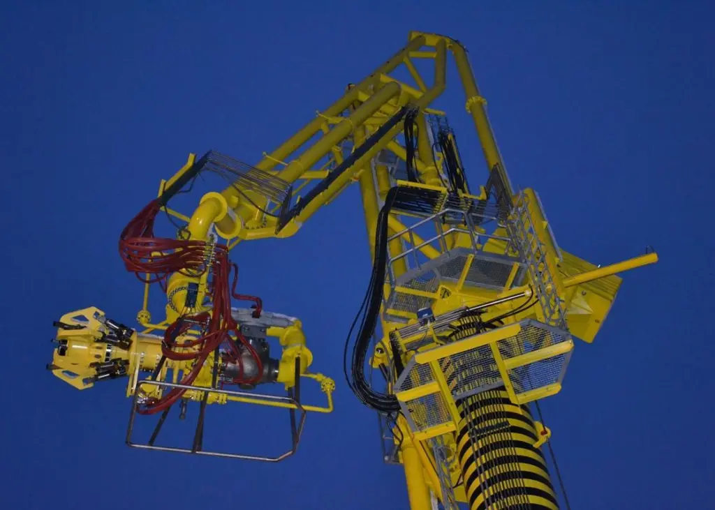 Emco's loading arms will transfer LNG to the shore based gas pipeline