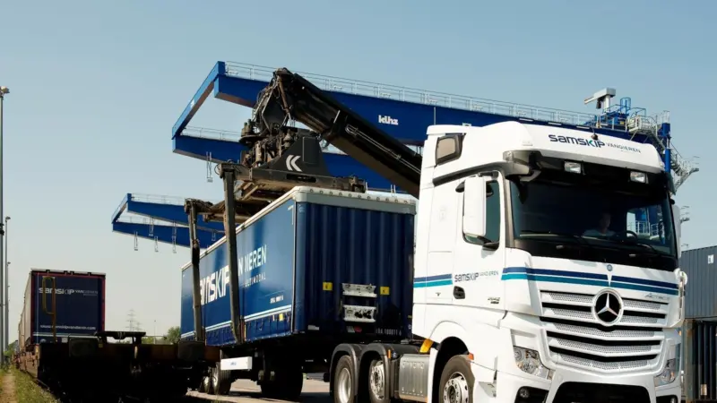 Samskip Van Dieren Multimodal operates a total of 42 rail shuttles per week in Sweden