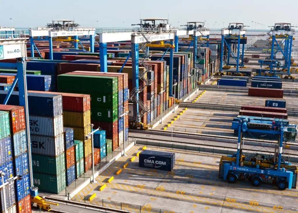 The semi-automated project is set to contribute 15% of the Emirates non-oil GDP within a generation