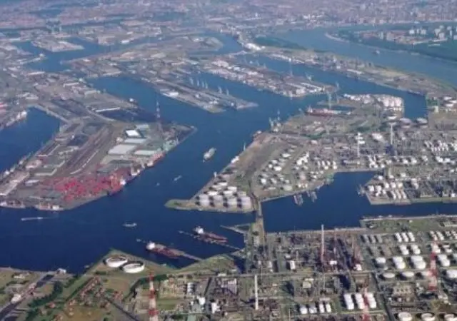 00_99083_Port-of-Antwerp