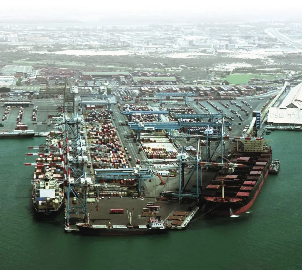 Ashdod makes sure that its engineers do not work purely in a 'maintenance bubble'