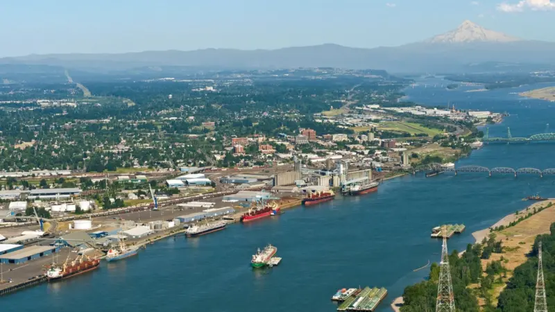 Port Vancouver – the lockout continues