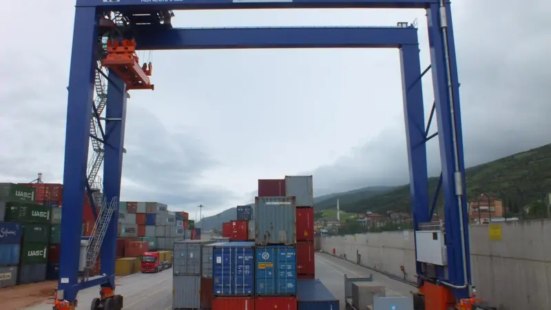 Konecranes busbar-powered RTGs aim to reduce emissions by up to 95%