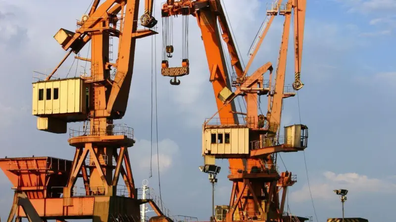 Some Brazilian bulk ports were permitted to handle thrid party cargo pre-MP595, but not container ports
