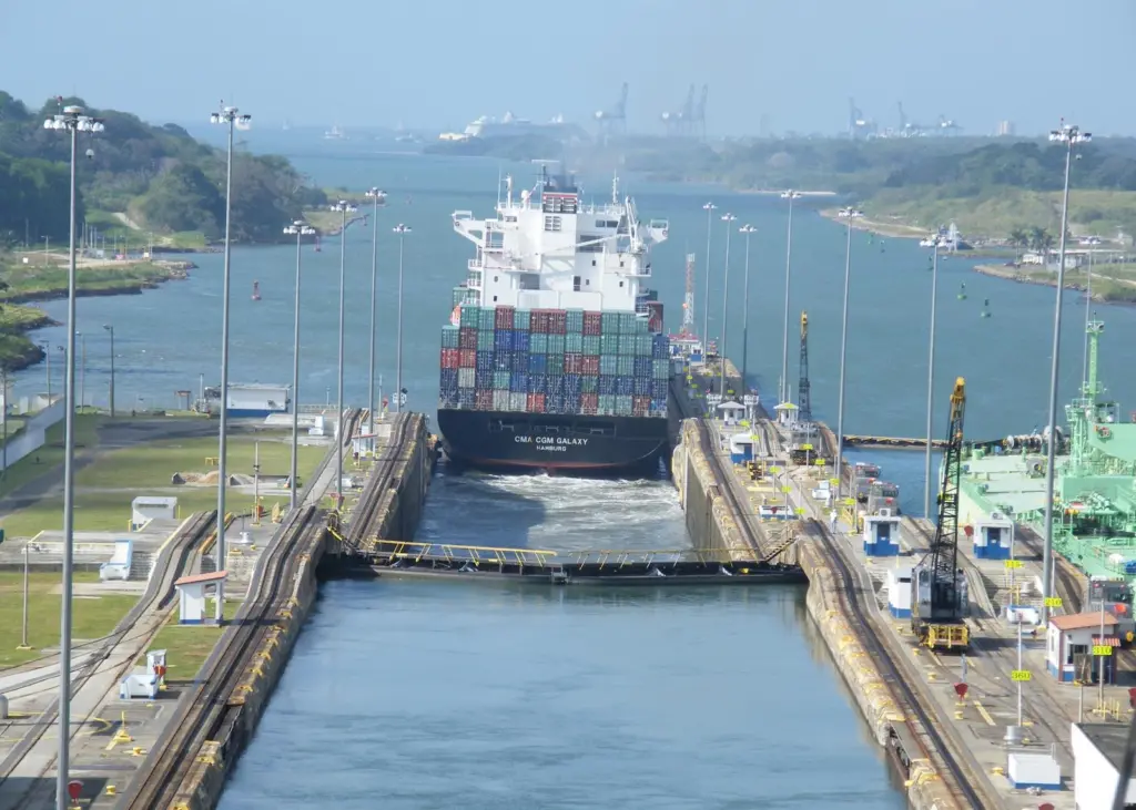 Navigational channels at Gatun Lake are being widened and deepened as part of the expansion