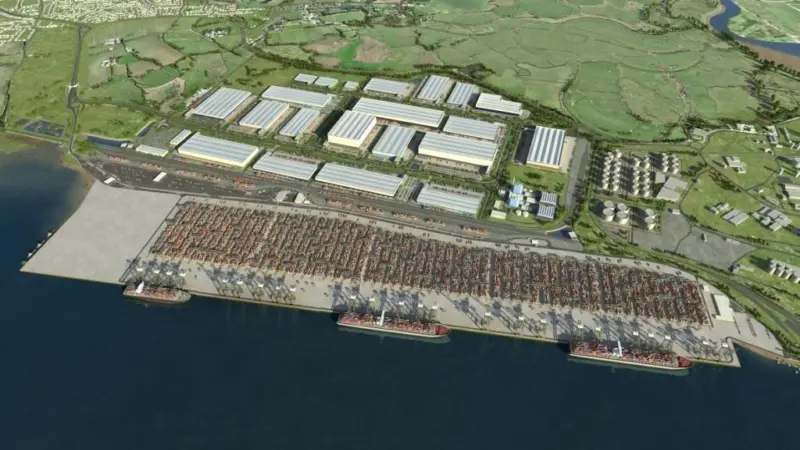 The new Thames Hub airport is strategically located near to DP World’s Thames Gateway