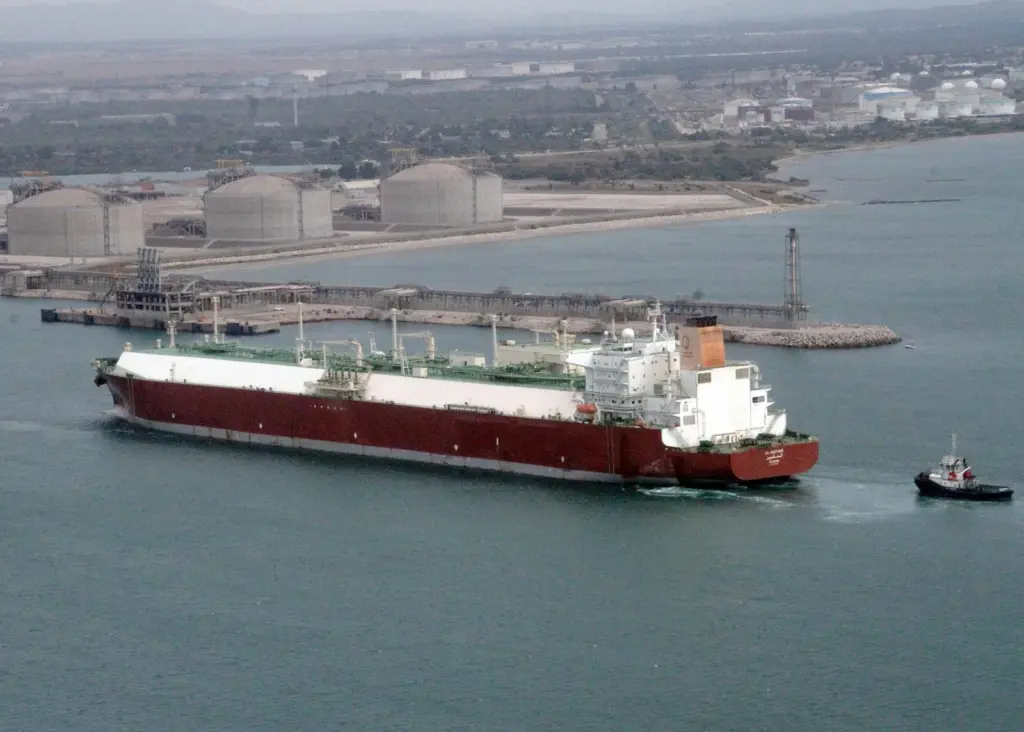 'Al Mafyar' is the largest tanker to call at the Fos Cavaou terminal. Photo: GDFSUEZ-LSACCOMANO