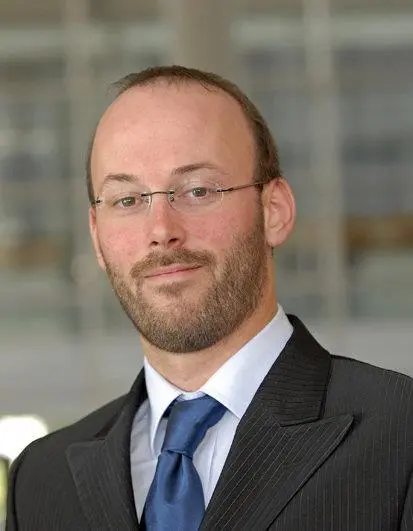 "None of [a port's LNG bunkering] decisions are ever again going to be entirely just about the market," Julien Bordet, Ernst & Young