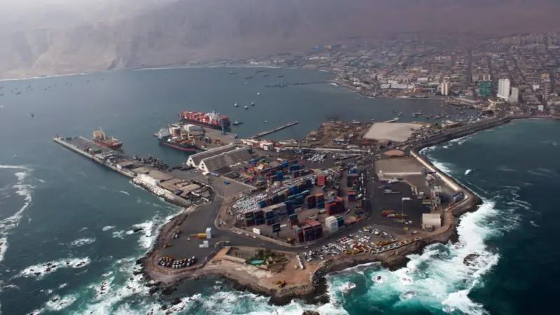 Iquique wants to construct a new terminal to attract post-Panamax vessels