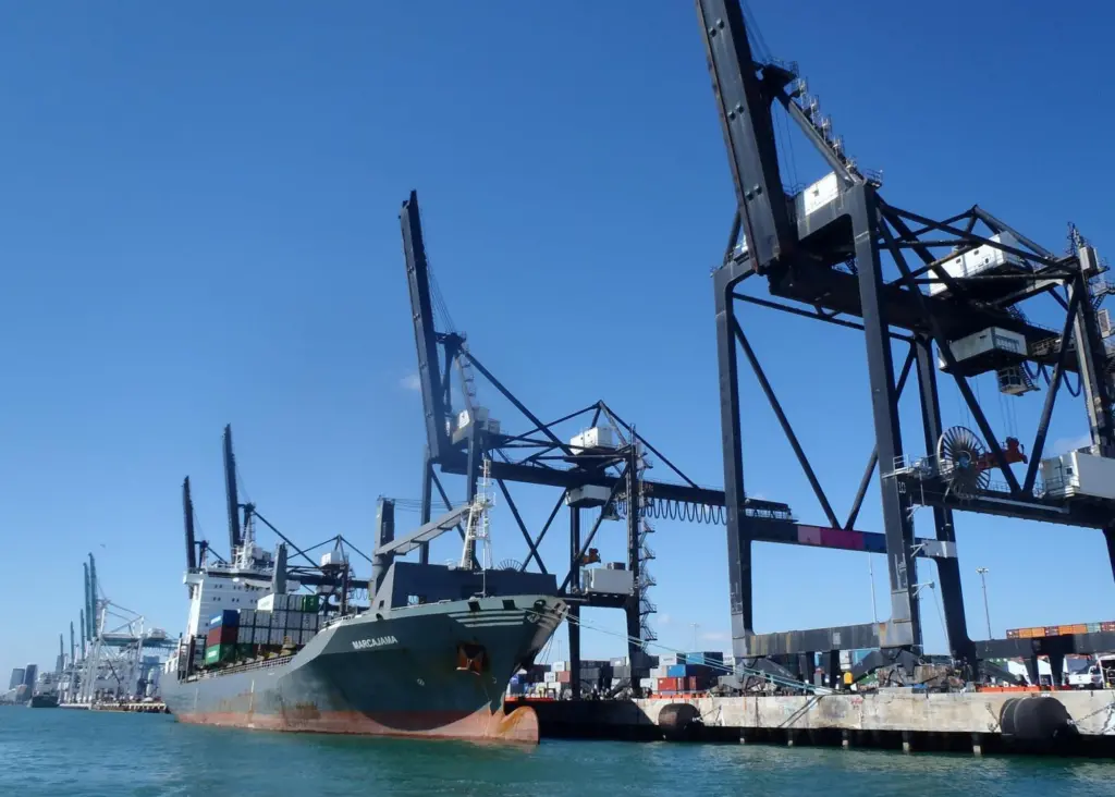 Miami is one of many US east coast ports banking on increased post-Panama Canal expansion trade. Credit: Florida Sea Grant