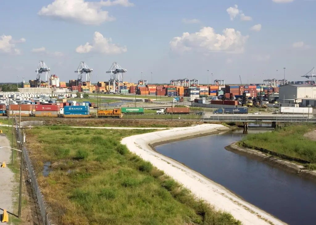 The greater the services undertaken, the more potential for errors and omissions Photo: Georgia Ports Authority