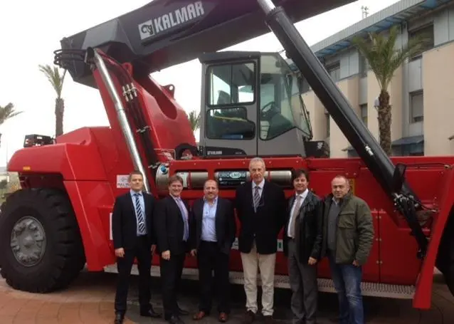 Kalmar's prototype of a new dual fuel diesel and LNG powered reachstacker was demoed at the Port of Livorno