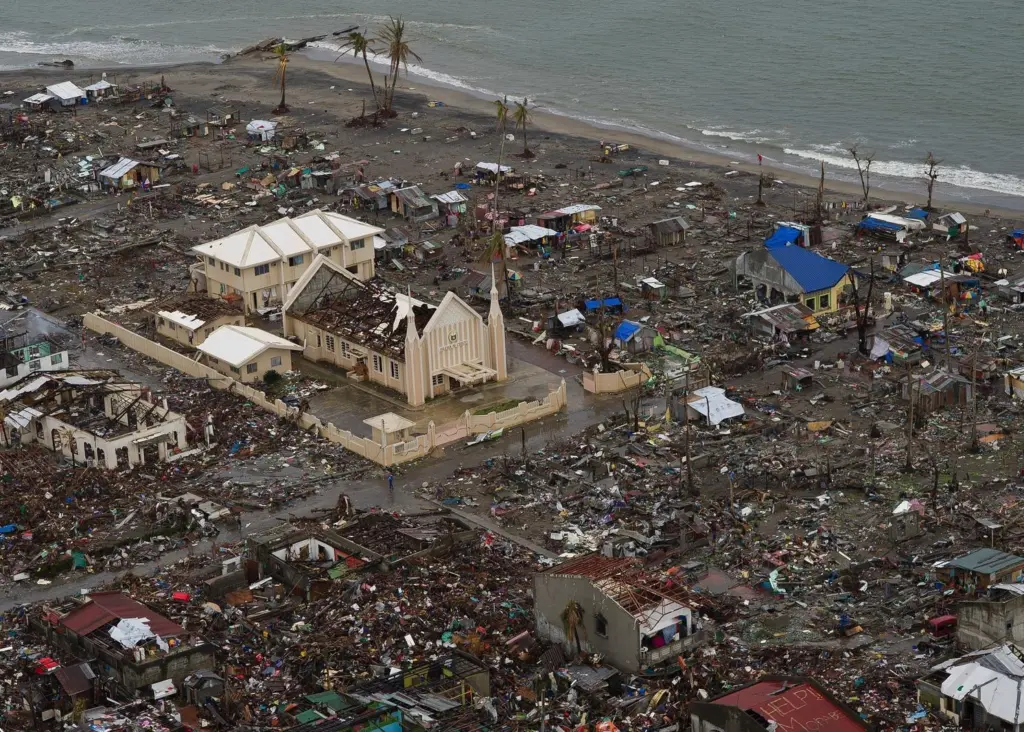 Ports need to revisit disaster preparedness plans in light of damage in the Philippines. CRedit: Globovision