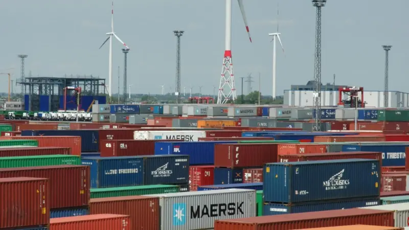 GREEN EFFORTS – Container Terminal Vision: source: S.Nollmann