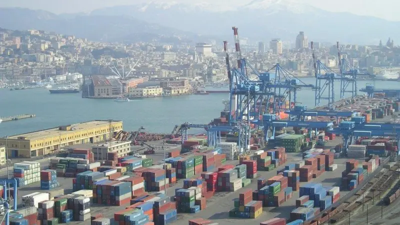 The European Union will co-finance with €3.9 million from the TEN-T Programme a project to extend one of the terminals and renew the intermodal infrastructure of the northern Italian Port of Genoa.