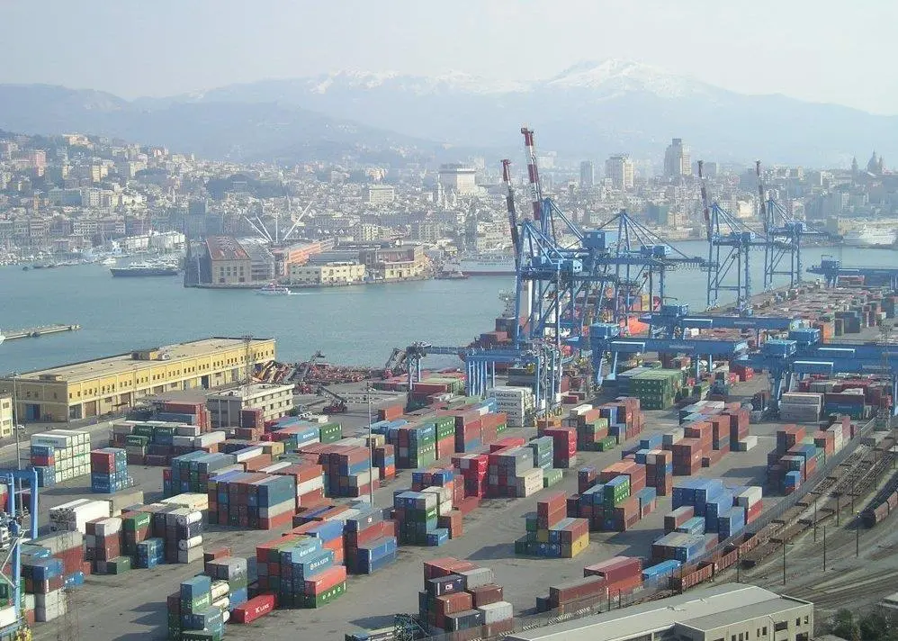 The European Union will co-finance with €3.9 million from the TEN-T Programme a project to extend one of the terminals and renew the intermodal infrastructure of the northern Italian Port of Genoa.