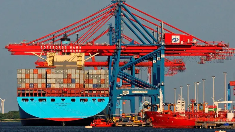During 2013, 120 tonnes of sulphur emissions were saved as a result of the Port of Gothenburg's programme. Photo: Port of Gothenburg