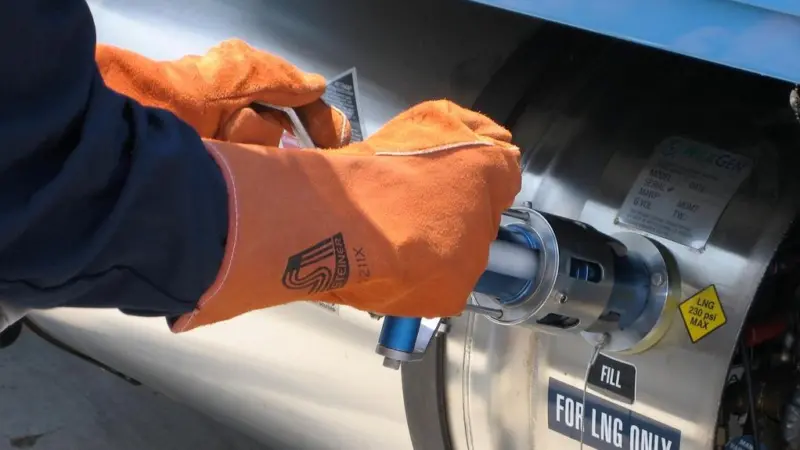 Gas goal: PANYNJ should seriously consider switching their fuel of choice on dock. Credit - PGE Green Energy