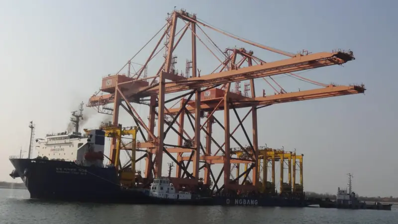 Relocating RTGs: It took Portek around 100 days to complete the crane relocation