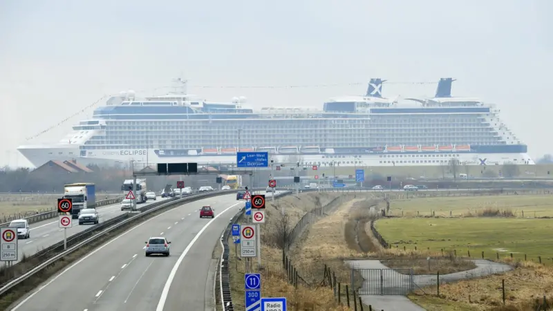 Newbuilt cruise ship on the Ems, from Papenburg to the sea