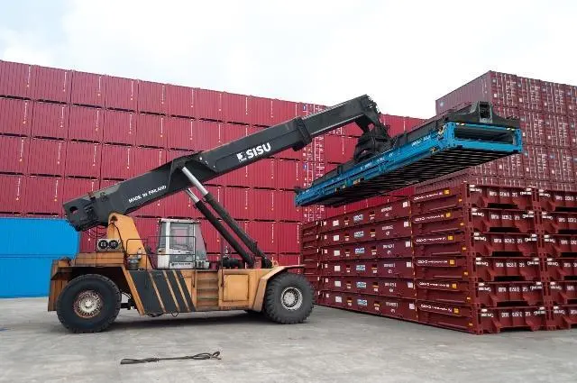 In order to maximise the advantages of a foldable container an adjustment on the current logistic system is required, says Simon Bosschieter, Managing Director of Holland Container Innovations.