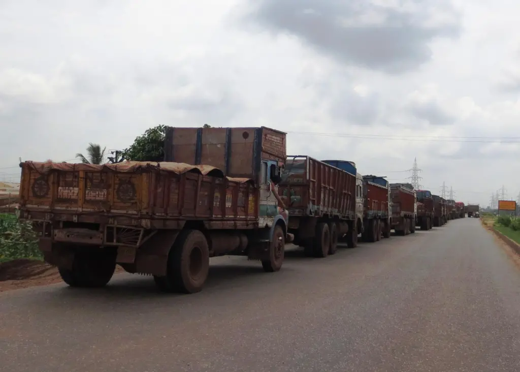 Join the queue: truck congestion can reach epidemic proportions outside some bulk port gates