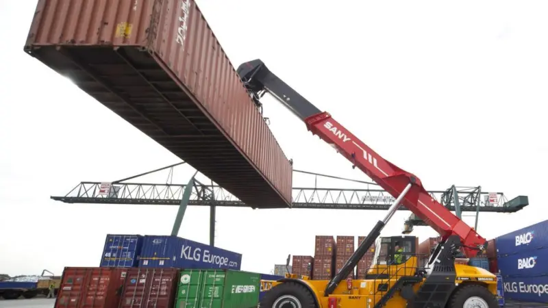 New heights: SANY’s new Tier 4 reach stacker promises to be even smarter
