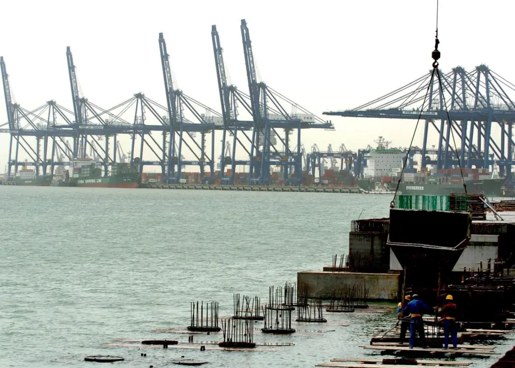 China's Tianjin came in at the top of the port productivity rankings