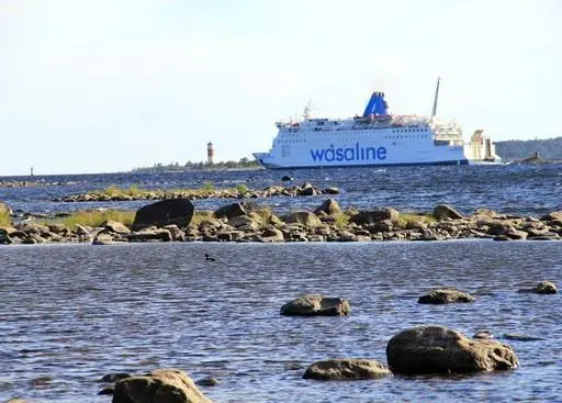 The environmental aid will go to Finnlines Oyj, Viking Line Abp, and NLC Ferry Ab Oy (Wasaline)