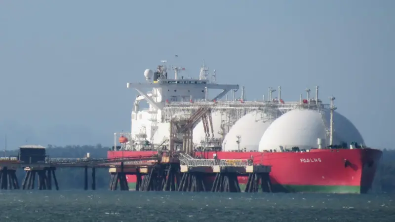 The use of LNG as an alternative fuel for shipowners is becoming increasingly popular. Photo: Ken Hodge