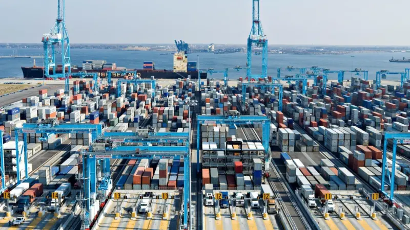 Buyers are looking to invest in low-risk US container terminals