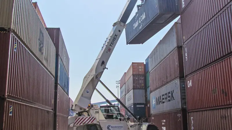 Success story: Terex continues its success with reach stackers in Latin America