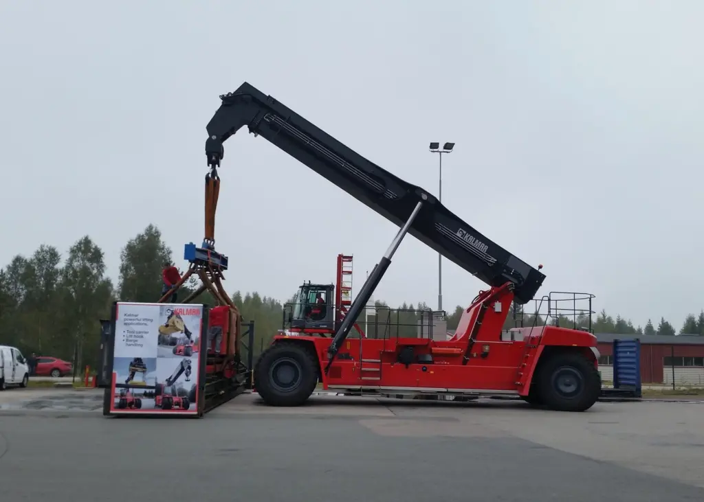 Weighing in: Super Gloria in an up-lifting experience