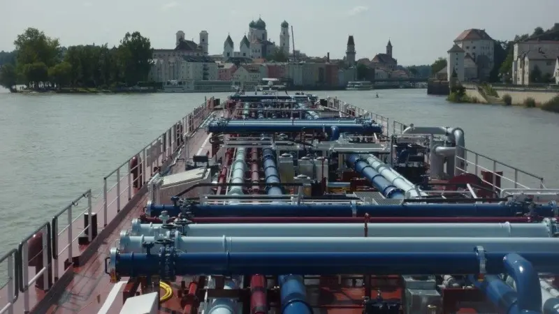 ExxonMobil is now supplying MGO by barge to its customers at the port of Le Havre