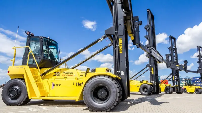 Fuel savings: Hyster H22XM-12EC trucks are saving RST both time and money